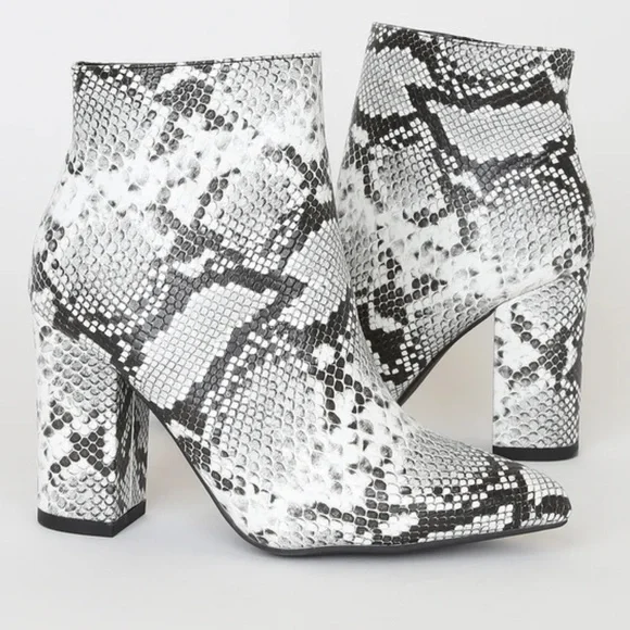 Snakeskin Booties - Picture 2 of 4